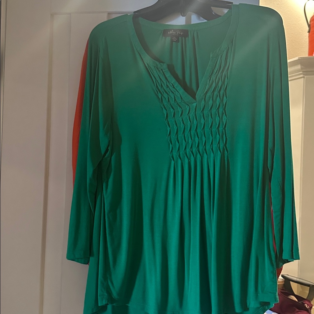 Melissa Paige Vibrant Green Top